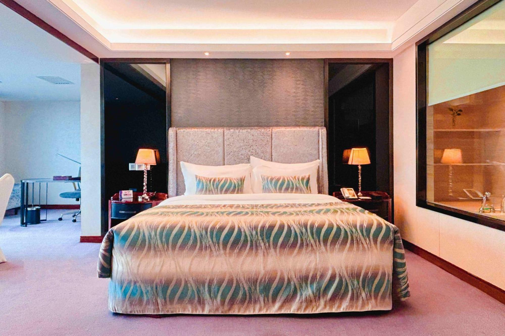 Sentosa Hotel Shenzhen Feicui Branch, Enjoy Tropical Swimming Pools And High-Class Fitness Club Exterior foto